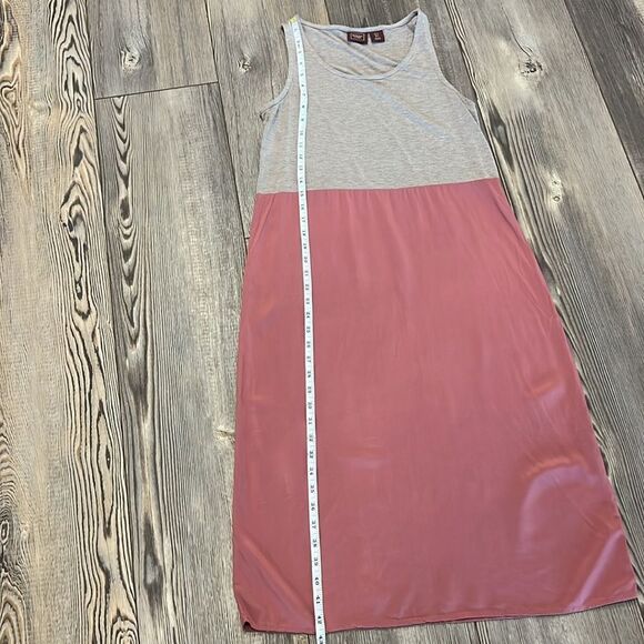 Marina Luna Sleeveless Midi Length Color-block Dress - Picture 5 of 7